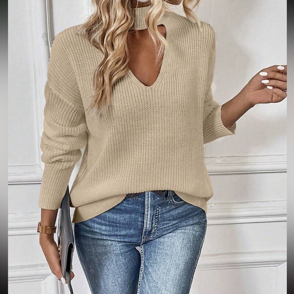 Boho cutout sweater top - Picture 6 of 16
